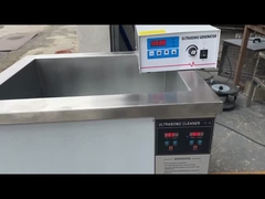 100L de pièces détachées nettoyant à ultrasons pour l'huile de poussière de rouille éliminant 40khz 28khz